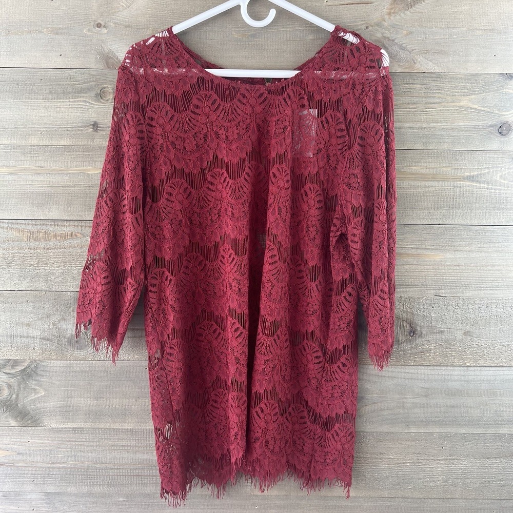 Daytrip Buckle Womens Shirt 3/4 Sleeve Blouse Lace Sheer Split Back Red Size XL
